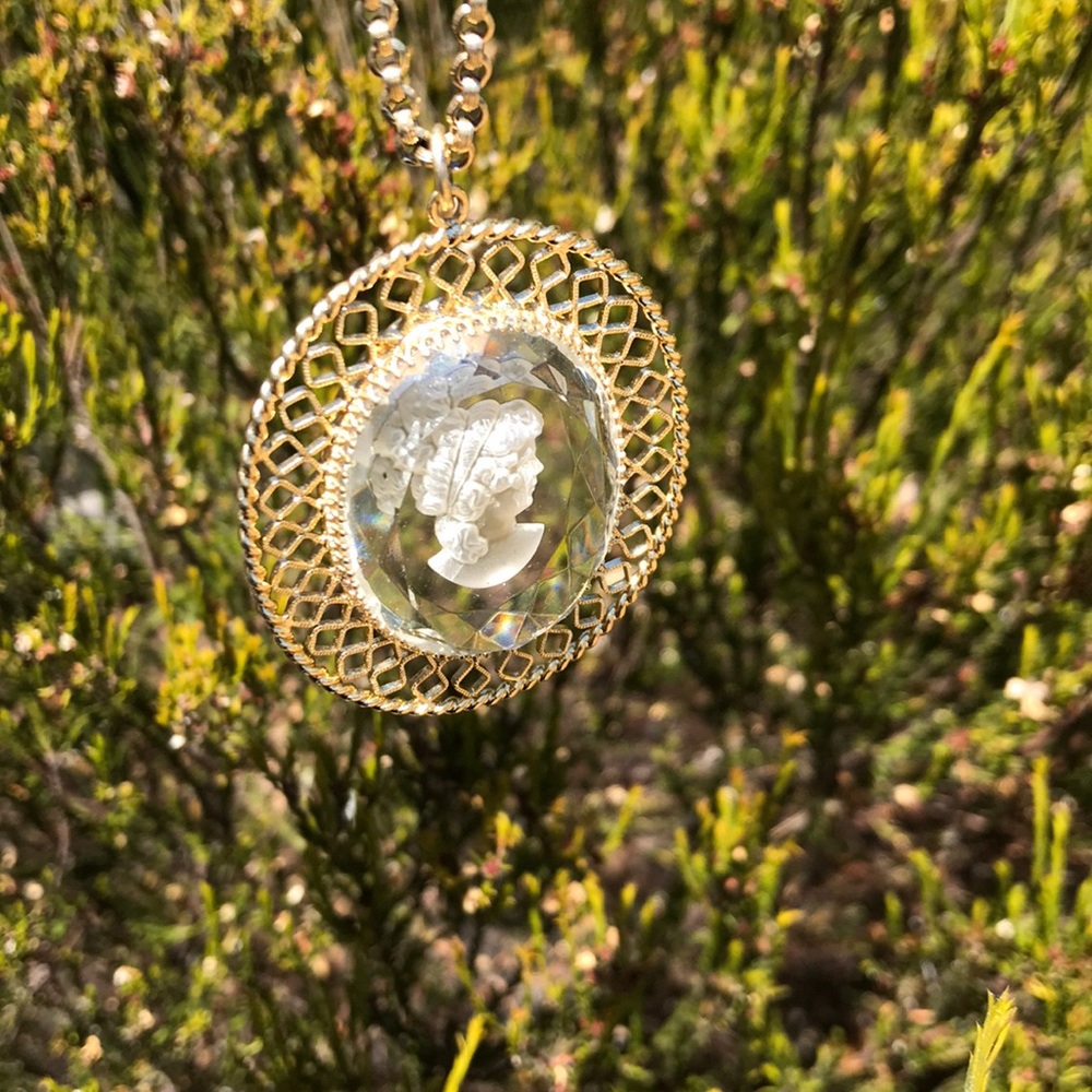 Vintage Intaglio Faceted Glass Cameo